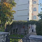 Slisko Apartment